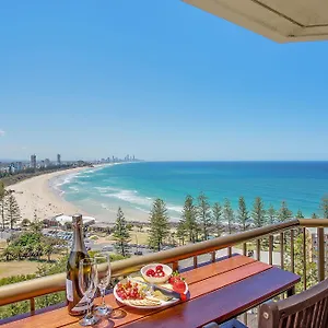 Gemini Court 4* Gold Coast
