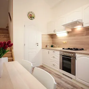  Apartamento Family Duplex On Wenceslas Square